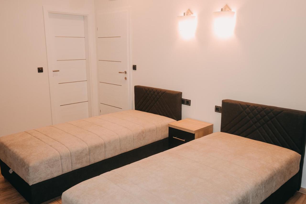 Bed and Breakfast Prenociste & Restoran - Kasic Brodarevo Exterior foto