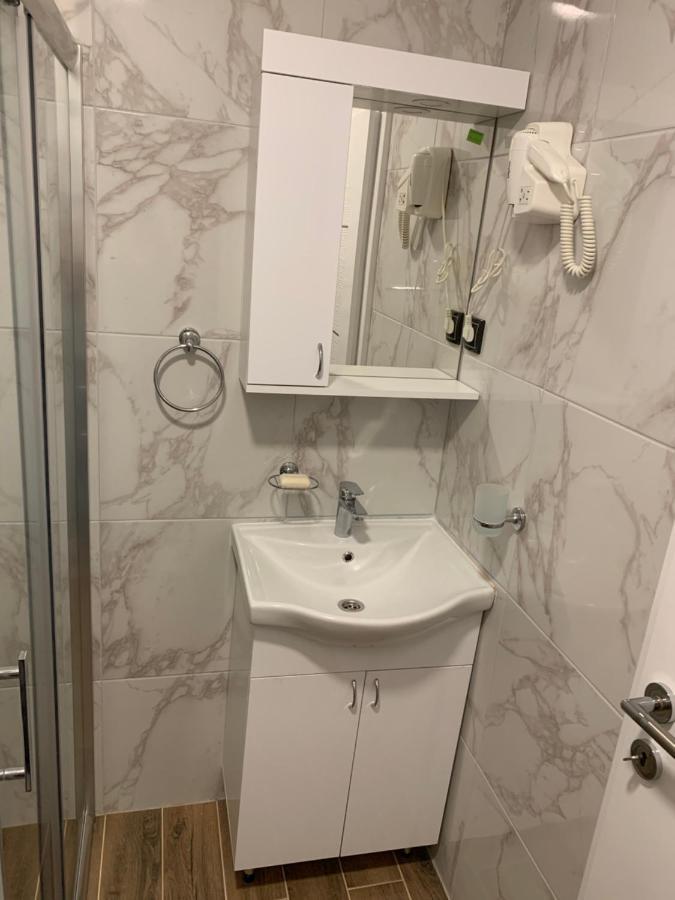 Bed and Breakfast Prenociste & Restoran - Kasic Brodarevo Exterior foto